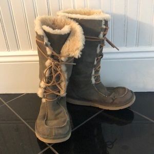 UGG Whitney Fur Lined Lace Up Boot